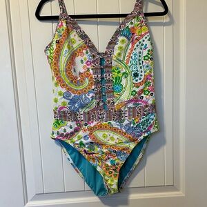 Waist slimming Paisley Swimsuit